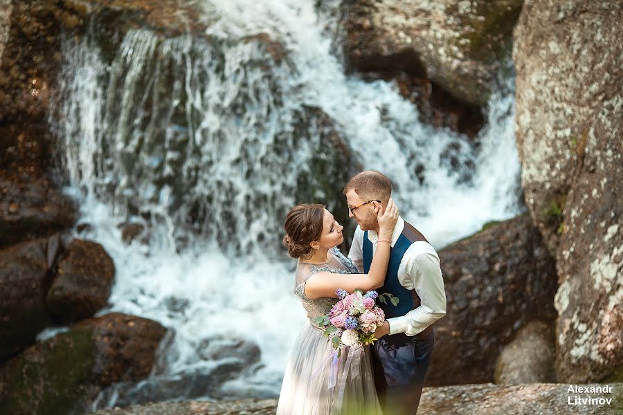 Fotografo di matrimoni Aleksandr Litvinov (zoom01). Foto del 27 giugno 2018