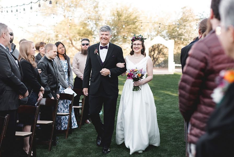 Fotografo di matrimoni Carrie Patricia (carriepatricia). Foto del 9 settembre 2019