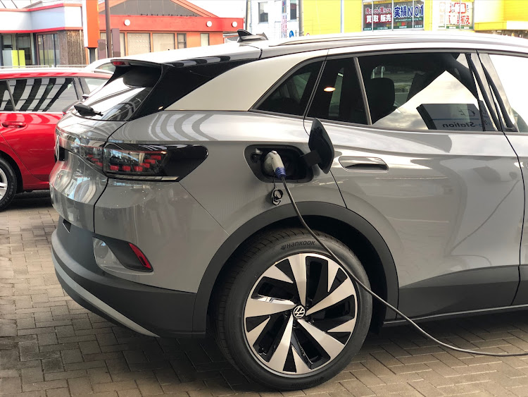 kazumo101さんが投稿した電気自動車・vw id.4・フォルクスワーゲンID.4に関するカスタム事例の投稿画像3枚目