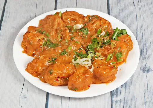 Paneer Gravy Momos