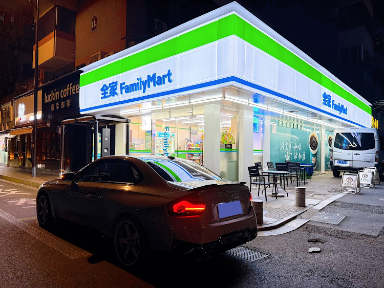 剣心さんが投稿したM240i・G42・Mperformance・B58・BMW2シリーズに関するカスタム事例の投稿画像6枚目