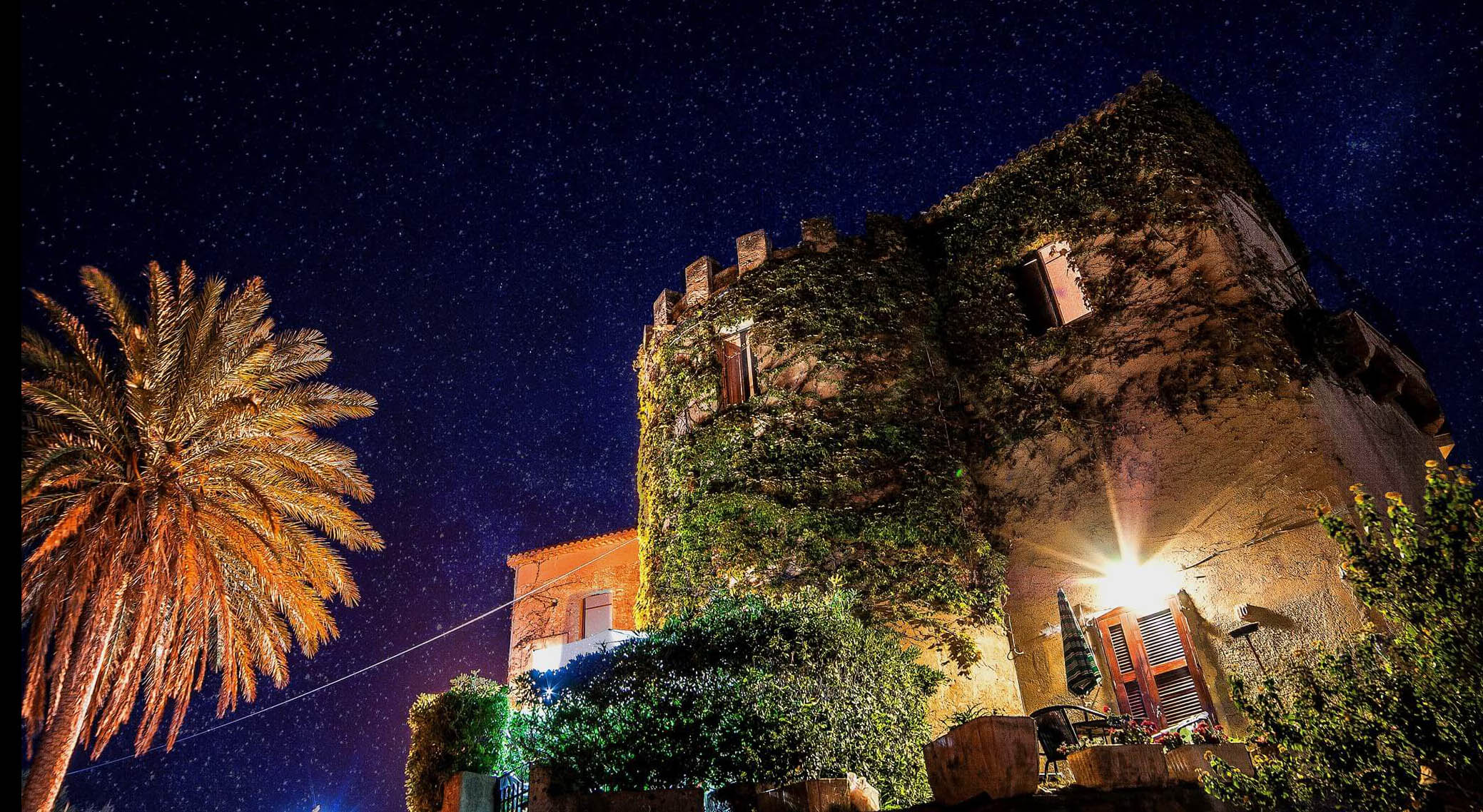 Antica Torre di Guarda di Notte  di Alexander Fabbri