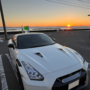 NISSAN GT-R R35