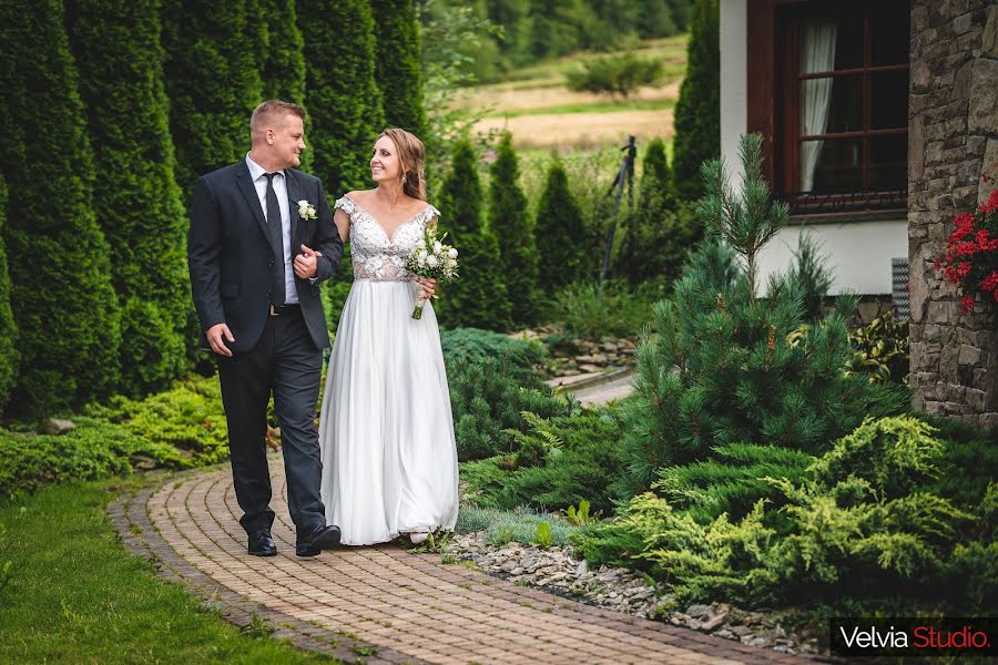 Fotografo di matrimoni Velvia Studio (velviastudio). Foto del 28 ottobre 2019