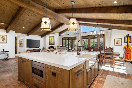 House with pool 5