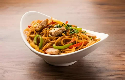 Chicken Hakka Noodles