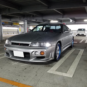 スカイライン R33