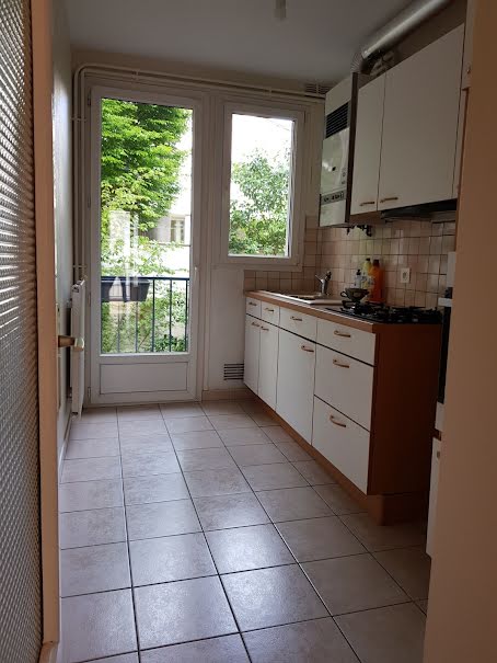 Vente appartement 3 pièces 61 m² à Angouleme (16000), 96 000 €