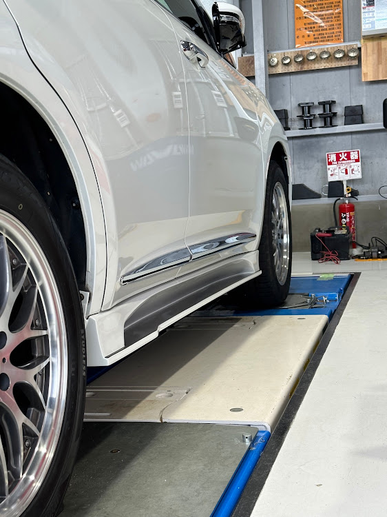 ハリアーのKuhl Racing・ハリアー・KUHLに関するカスタム事例の投稿画像1枚目