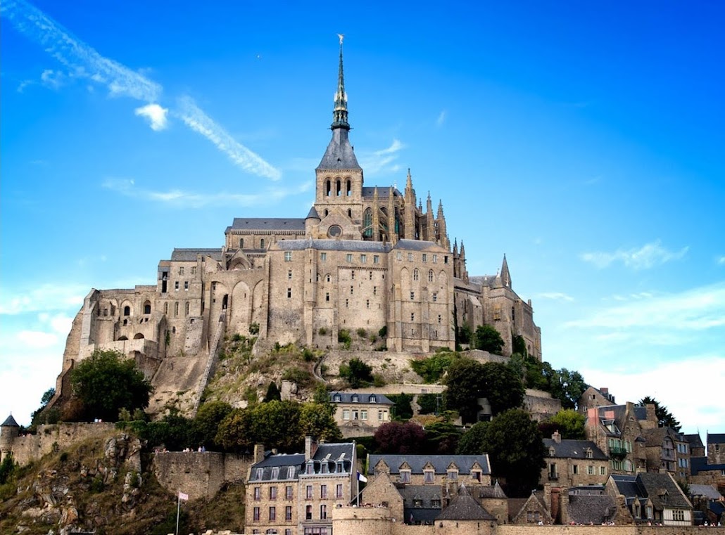 Monte Saint-Michel, suas histórias e lendas