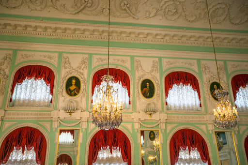 Peterhof-Palace-Throne-Room2.jpg - Detail of the Throne Room, originally designed in the late 1700s, at Peterhof Palace near St. Petersburg, Russia.