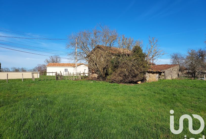  Vente Terrain à bâtir - 1 200m² à Les Pins (16260) 