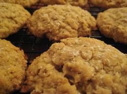 Salted Caramel & Pecan Oatmeal Cookies