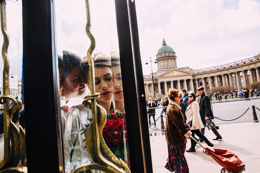 Fotógrafo de casamento Oleg Babenko (obabenko). Foto de 30 de abril 2018