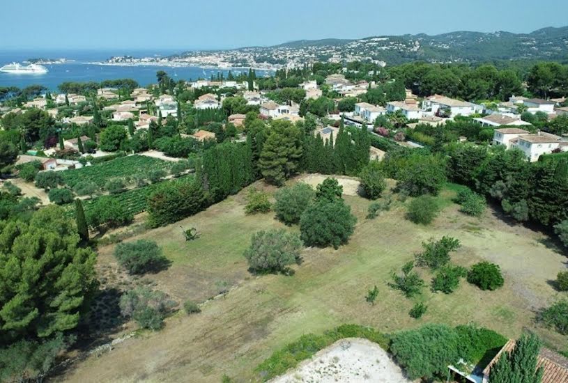  Vente Terrain + Maison - Terrain : 510m² - Maison : 110m² à Sanary-sur-Mer (83110) 