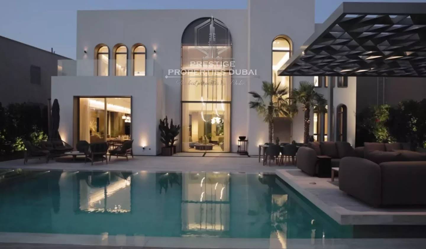 Villa with pool Jumeirah Islands