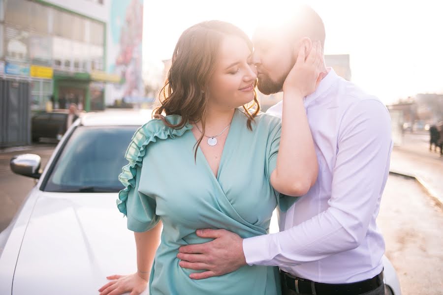 Wedding photographer Maksim Vasilenko (maximilyan77). Photo of 17 July 2021