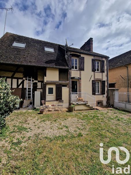 Vente maison 6 pièces 200 m² à La Ferté-Loupière (89110), 160 000 €