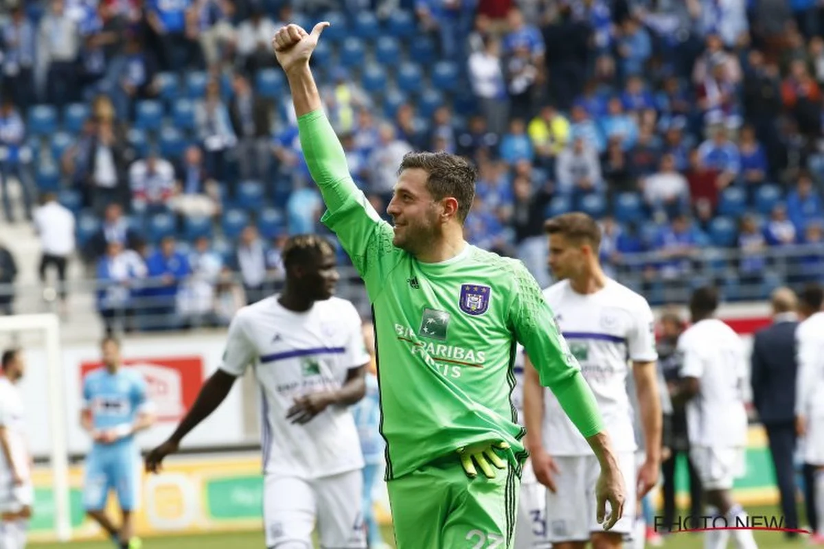 Anderlecht-fans schreeuwden zondag nog om Frank Boeckx, een dag later laat de kampioenenmaker zijn kunnen zien