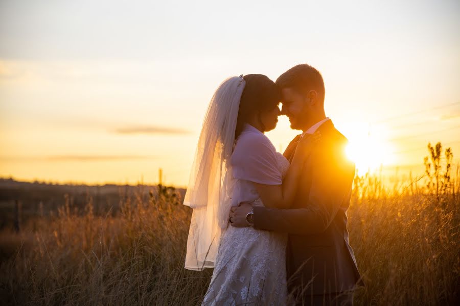 Huwelijksfotograaf Romaen Tiffin (renphotos). Foto van 15 maart 2023