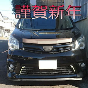 ノア ZRR70W