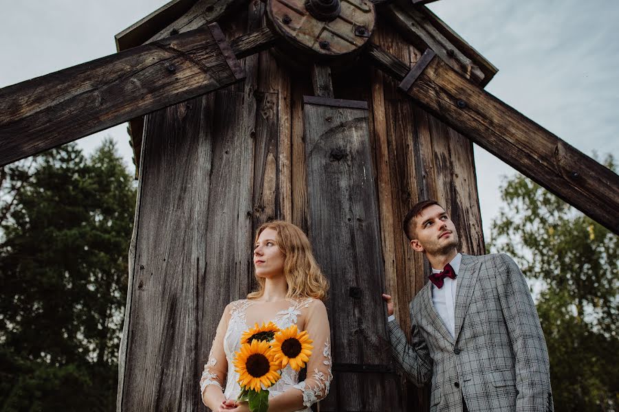 Fotógrafo de casamento Natalia Guzik-Żądło (fotoguzik). Foto de 25 de outubro 2021