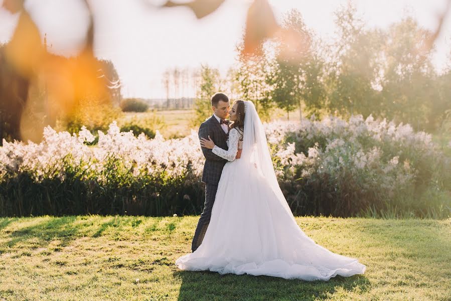 Fotógrafo de casamento Natallia Zaleskaya (zalesskaya). Foto de 2 de outubro 2018