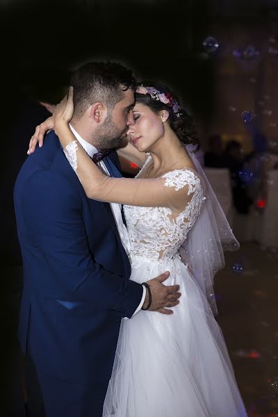 Fotografo di matrimoni Ciprian Mocanu (studio8mm). Foto del 7 ottobre 2016