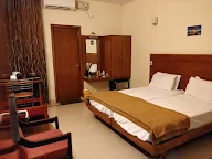 Hotel Ajantha photo 2