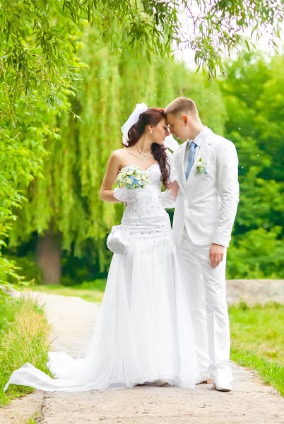 Fotógrafo de casamento Vladimir Kornienko (vladv). Foto de 12 de abril 2016