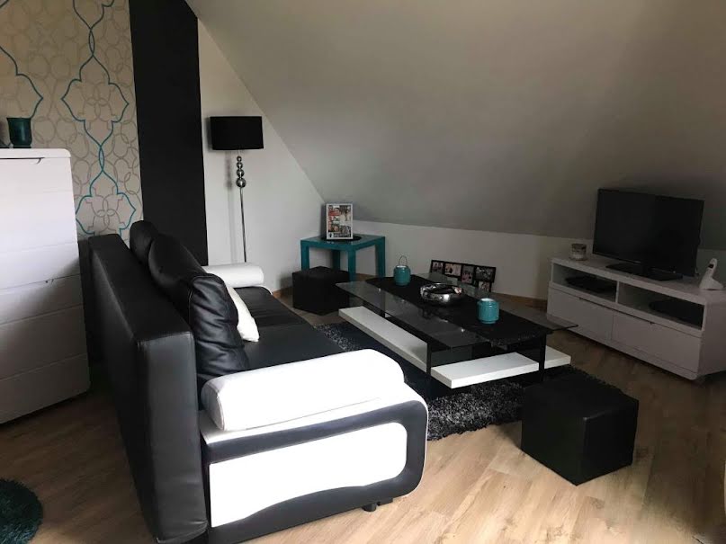 Location meublée appartement 2 pièces 51 m² à Amilly (45200), 486 €