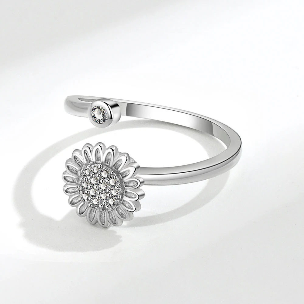 Title 4, Anillo giratorio de girasol ajustable engastado...