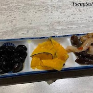 藝奇和牛岩板燒 日本料理(嘉義耐斯店)
