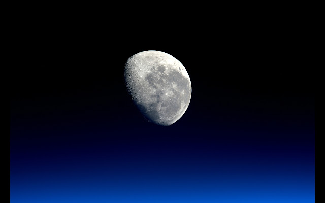 Nasa moon chrome extension