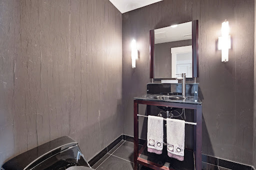 Apartment 4