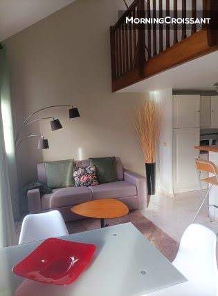 Location meublée duplex 3 pièces 64 m² à Bailly-Romainvilliers (77700), 1 900 €