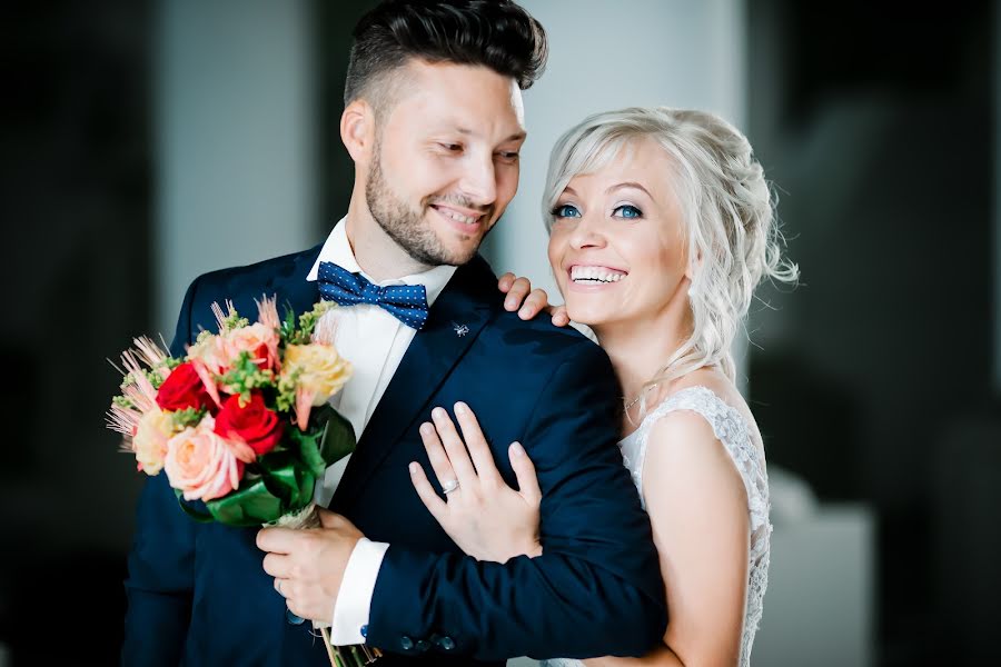 婚礼摄影师Timofte Cristi（cristitimofte）。2019 10月5日的照片