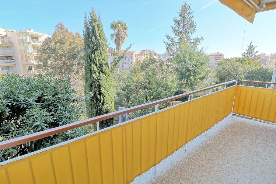 Vente appartement 3 pièces 77 m² à Cannes (06400), 319 000 €