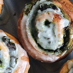 Matcha Azuki Roll