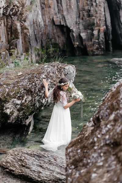 Fotógrafo de casamento Irina Seliverstova (waterlillly). Foto de 24 de maio 2021