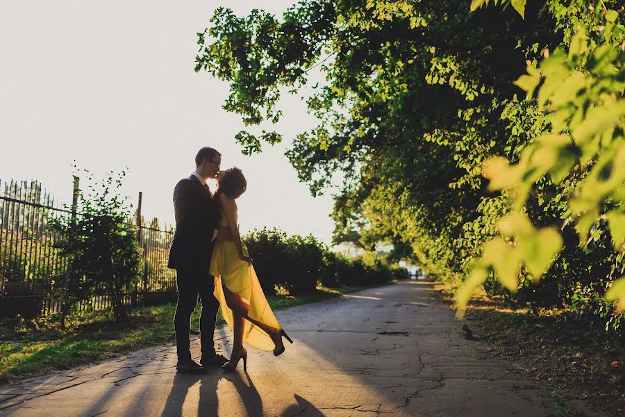 Wedding photographer Irina Gamova (citylifebloom). Photo of 28 July 2014