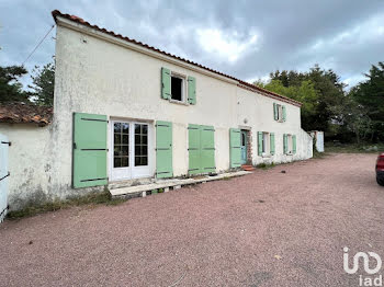 maison à Le Girouard (85)