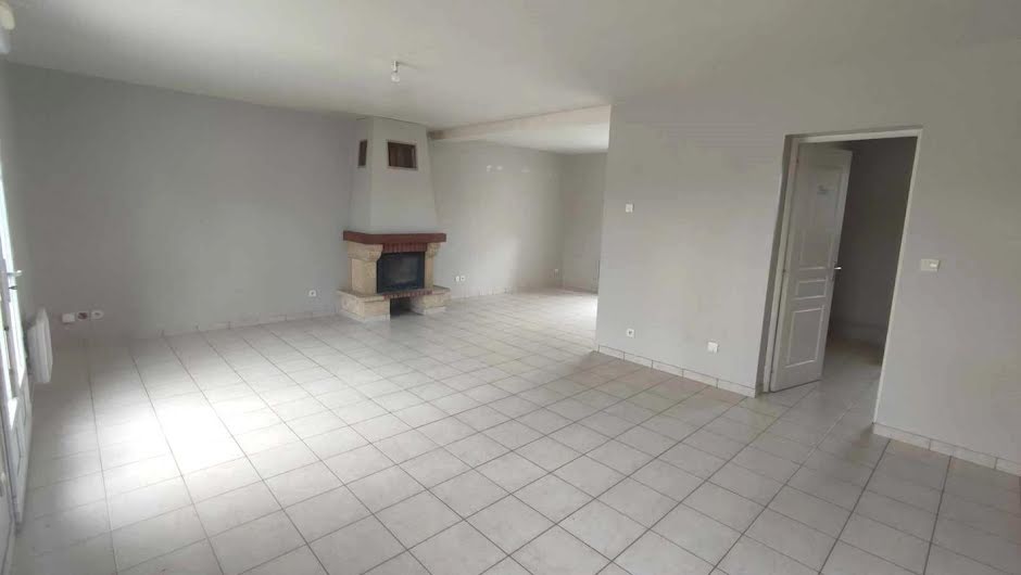 Vente maison 5 pièces 91 m² à Blérancourt (02300), 129 500 €