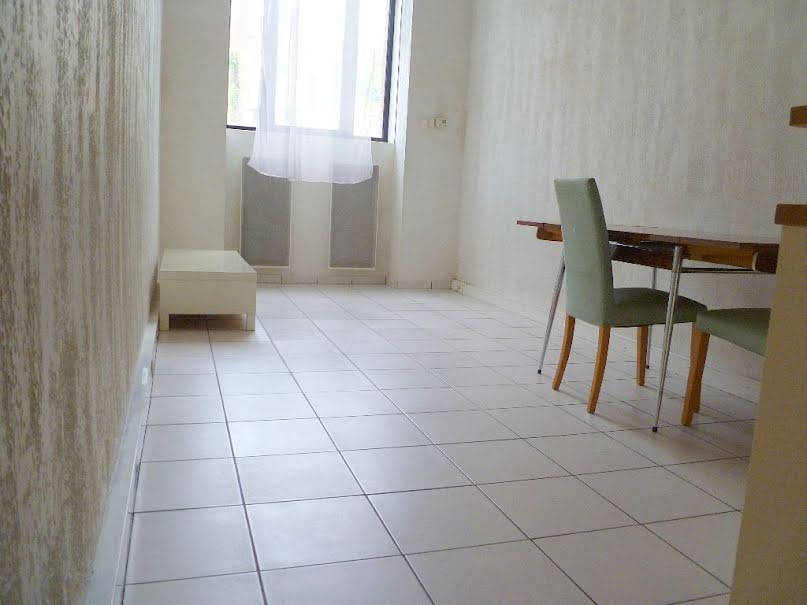 Location  appartement 1 pièce  à Tourcoing (59200), 440 €