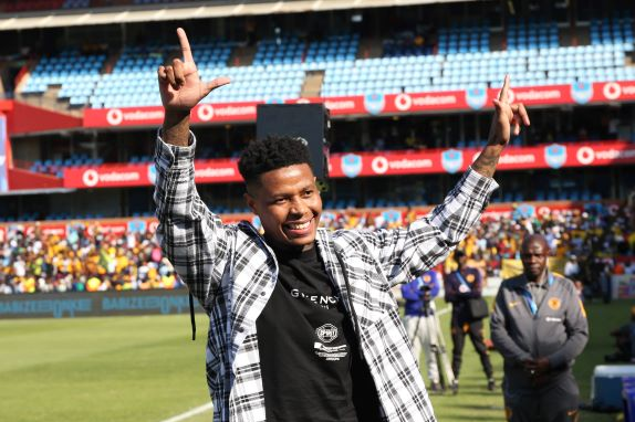 Sundowns midfielder Bongani Zungu is not ready to play yet.