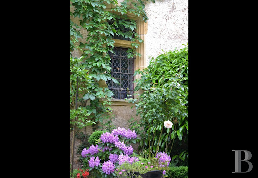 House 3