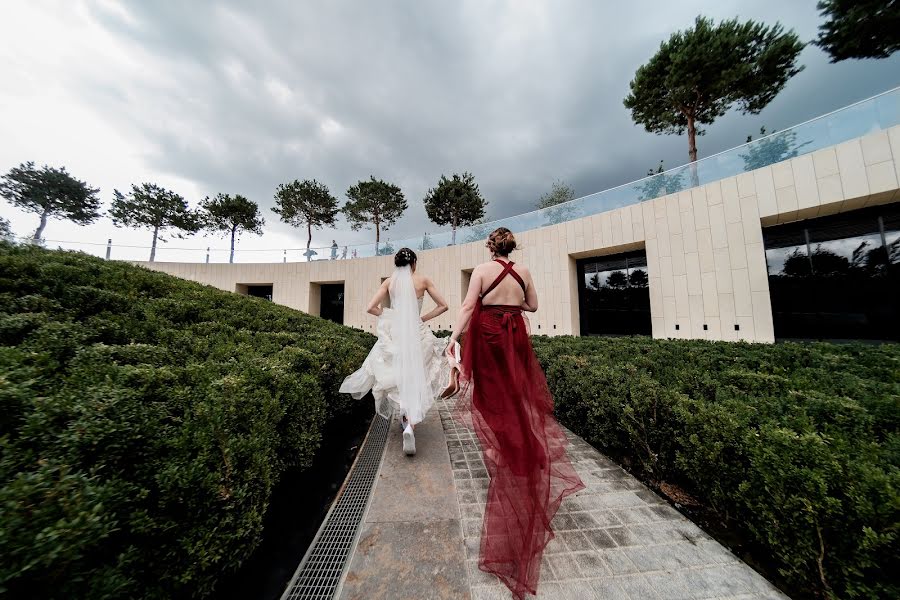 Fotógrafo de casamento Dzhoni Efimov (julus). Foto de 8 de outubro 2018