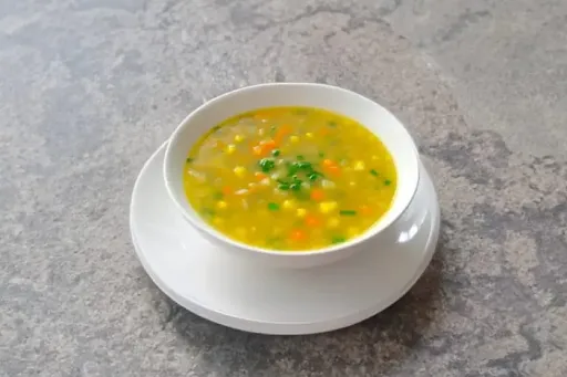 Sweet Corn Soup With Veg Momos [2 Pieces]