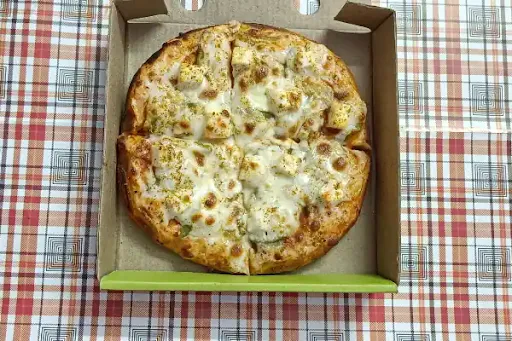 Butter Paneer Pizza