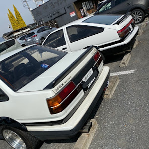 カローラレビン AE86